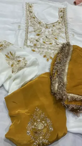Punjabi Suit